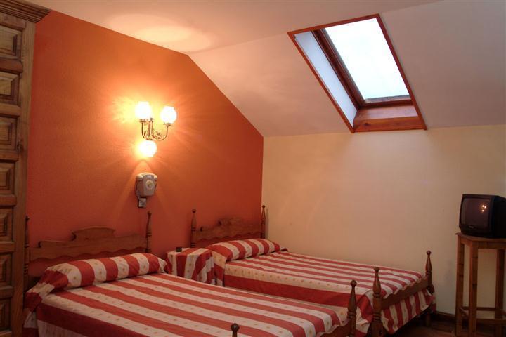Hotel Luzon San Vicente De La Barquera Dış mekan fotoğraf